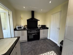 Kitchen- click for photo gallery